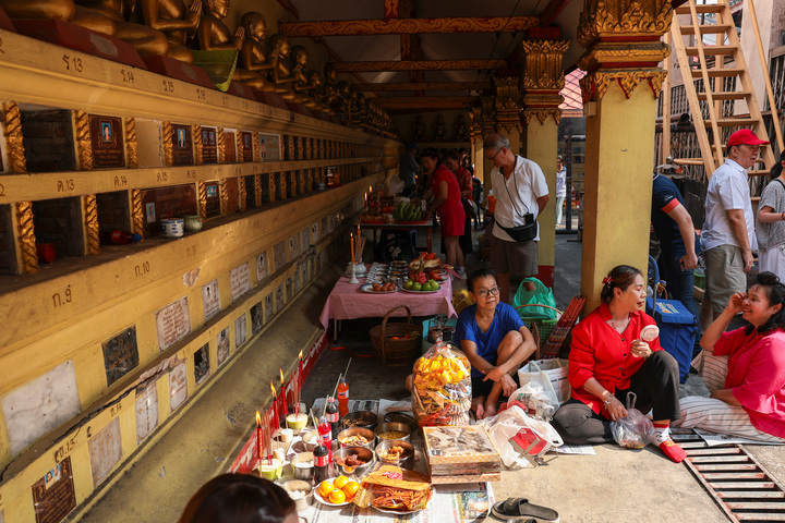 Đường phố khắp năm châu lung linh chào đón năm mới Bính Ngọ- Ảnh 15.