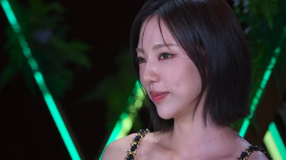 Hậu chia tay G-Dragon, mỹ nhân gợi cảm ráo riết tìm bạn trai mới?- Ảnh 3.