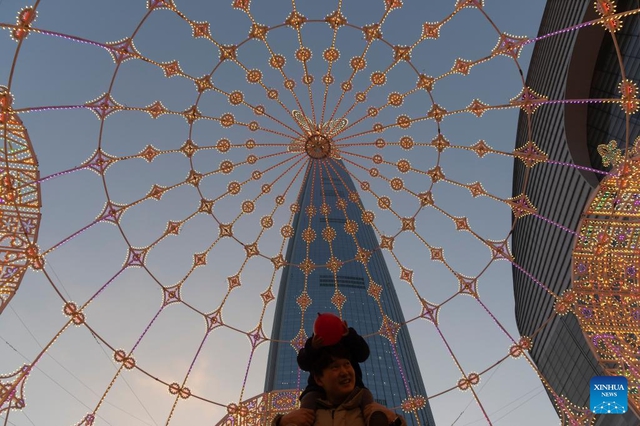 TRỰC TIẾP: Cả châu Á rộn ràng đón Tết Bính Ngọ 2026: Pháo hoa rợp trời tiễn biệt năm cũ, chào mừng một năm mới đầy hy vọng- Ảnh 18.