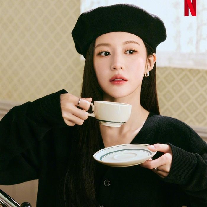 Ngắm trọn visual không góc chết của gương mặt