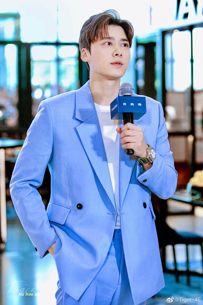 Tiết lộ gây sốc về Lý Dịch Phong sau 4 năm cuốn gói khỏi showbiz vì tội tày đình- Ảnh 5.