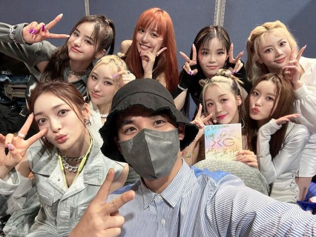 "Anh sếp showbiz" vừa bị cảnh sát bắt khẩn cấp, nay lộ thêm quá khứ "tác động vật lý" nhân viên 220702 on instagram xgalx producer simon and xg with hikaru v0 e6g7fey1l5991 640x481 1772183754306 17721837553251704423863 1772200842526 1772200842953841420346