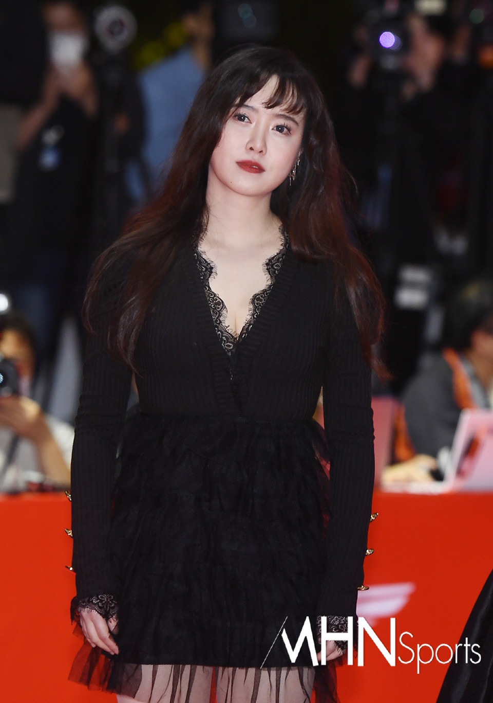 "Nàng Cỏ" Goo Hye Sun uống thuốc tiên sao mà dụi mắt 10.000 lần cũng nhìn không nhận ra 244502 258254 1756 4271 1765686377919236833875 1765696139997 17656961404911811929556