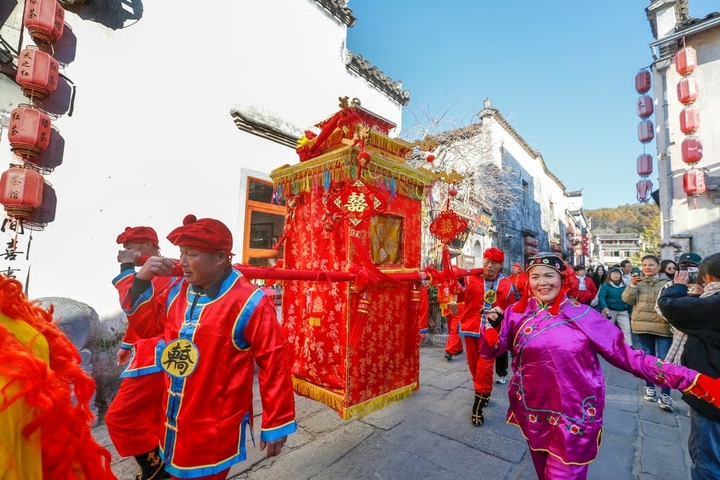 Kỳ lạ tục lệ dùng tỏi làm của hồi môn của người Khách gia, Trung Quốc- Ảnh 2.