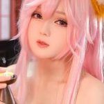 27 giây nhập vai Cáo chín đuôi với đường cong vô thực, gái xinh "buff" tinh thần anh em game thủ lên kịch trần! 26e7a77f c999 4c89 af12 3cdcd79700bb 1771910897035516080618 143 0 417 439 crop 17719109037021483234937jpg