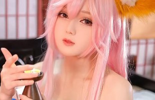 27 giây nhập vai Cáo chín đuôi với đường cong vô thực, gái xinh "buff" tinh thần anh em game thủ lên kịch trần! 26e7a77f c999 4c89 af12 3cdcd79700bb 1771910897035516080618 143 0 417 439 crop 17719109037021483234937jpg