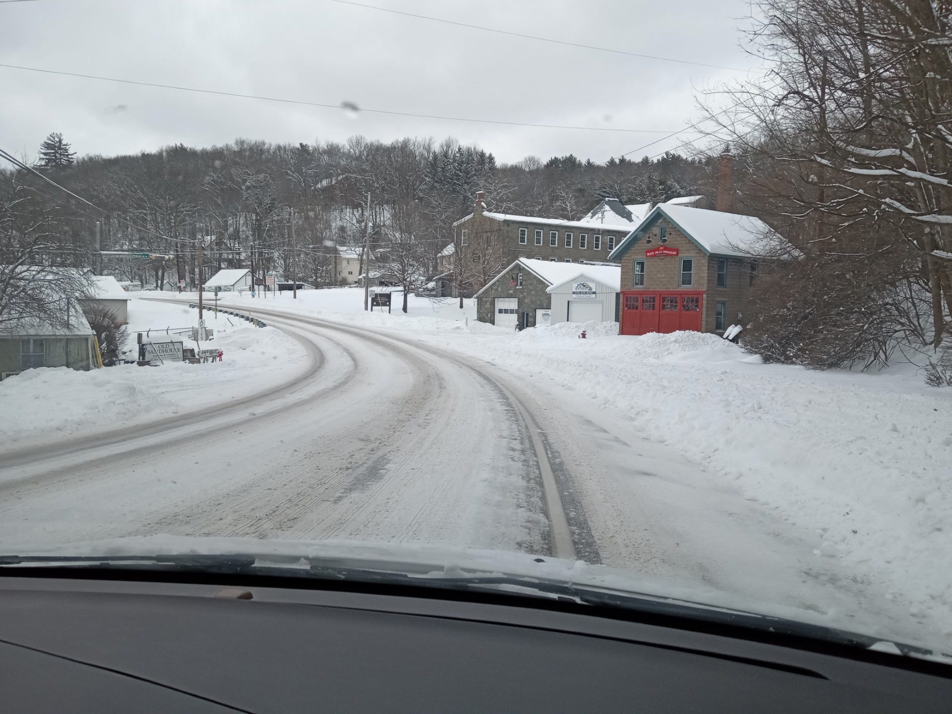 30 người thiệt mạng do bão tuyết, rét đậm hoành hành ở Mỹ- Ảnh 1.