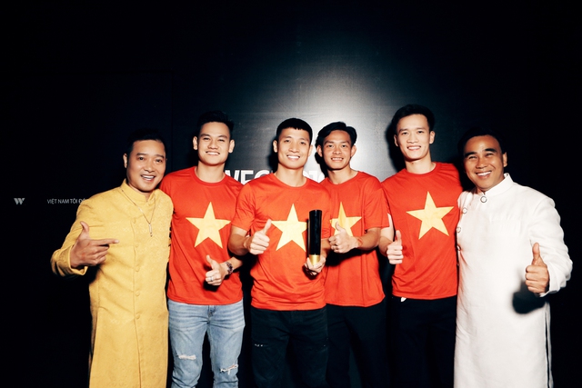 Những khoảnh khắc lịch sử Vbiz không bao giờ có thể lặp lại chỉ có tại WeChocie Awards- Ảnh 8. Những khoảnh khắc lịch sử Vbiz không bao giờ có thể lặp lại chỉ có tại WeChocie Awards- Ảnh 8.