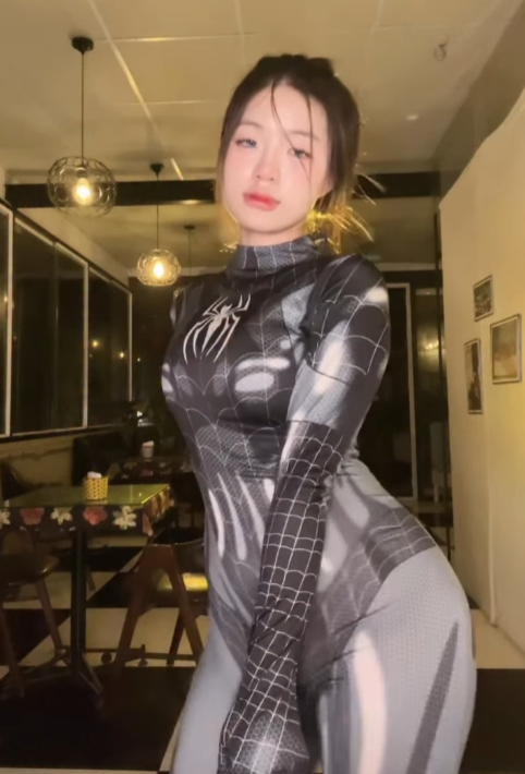 Cuối cùng Lanhxinhiu cũng hóa