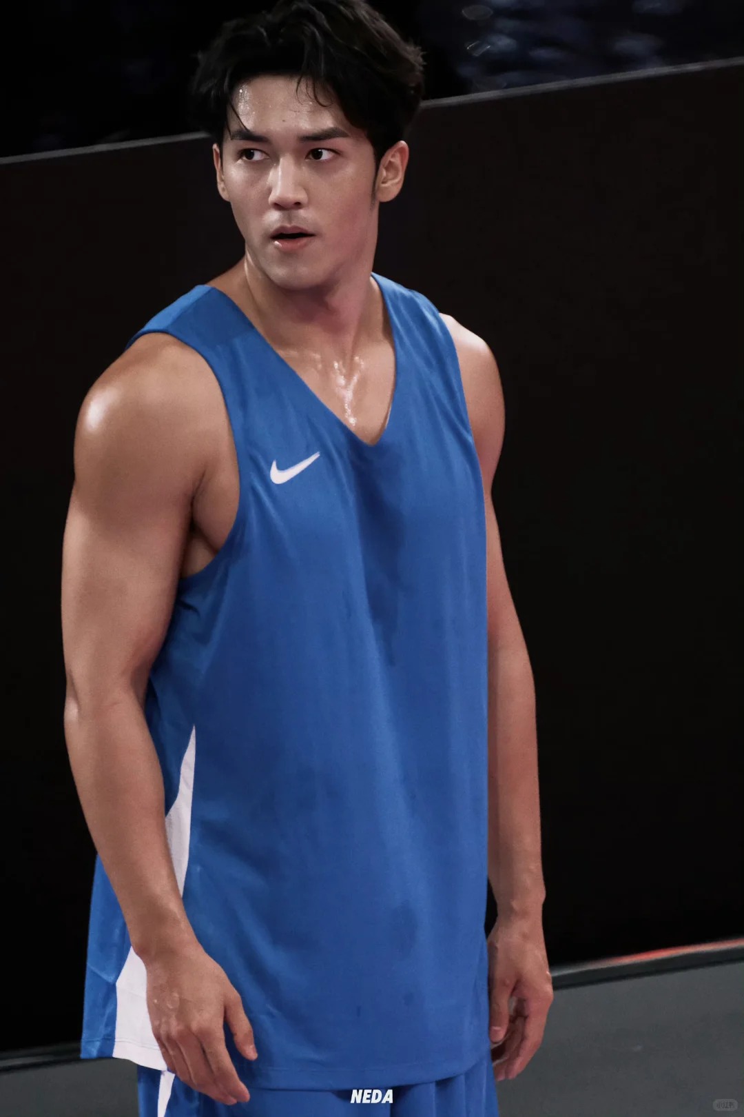 Trai đẹp gen Z đưa nữ đại gia đi khám thai, bảo sao biến mất khỏi showbiz suốt 800 ngày- Ảnh 6.