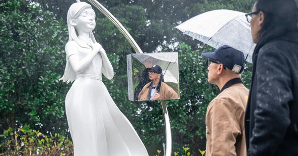 Điều kỳ lạ về bức tượng Từ Hy Viên 3 1770111615331 17701116162802147209185 0 0 728 1390 crop 17701119921121110088256jpg