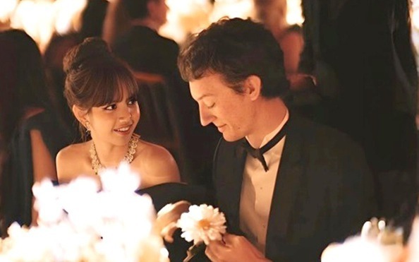 "Cú nổ Valentine 2026" chỉ có thể là nữ thần tình yêu Lisa 367215747 1002448524224119 508 4 1771039368870841733590 1771054931709 17710549319412045157760