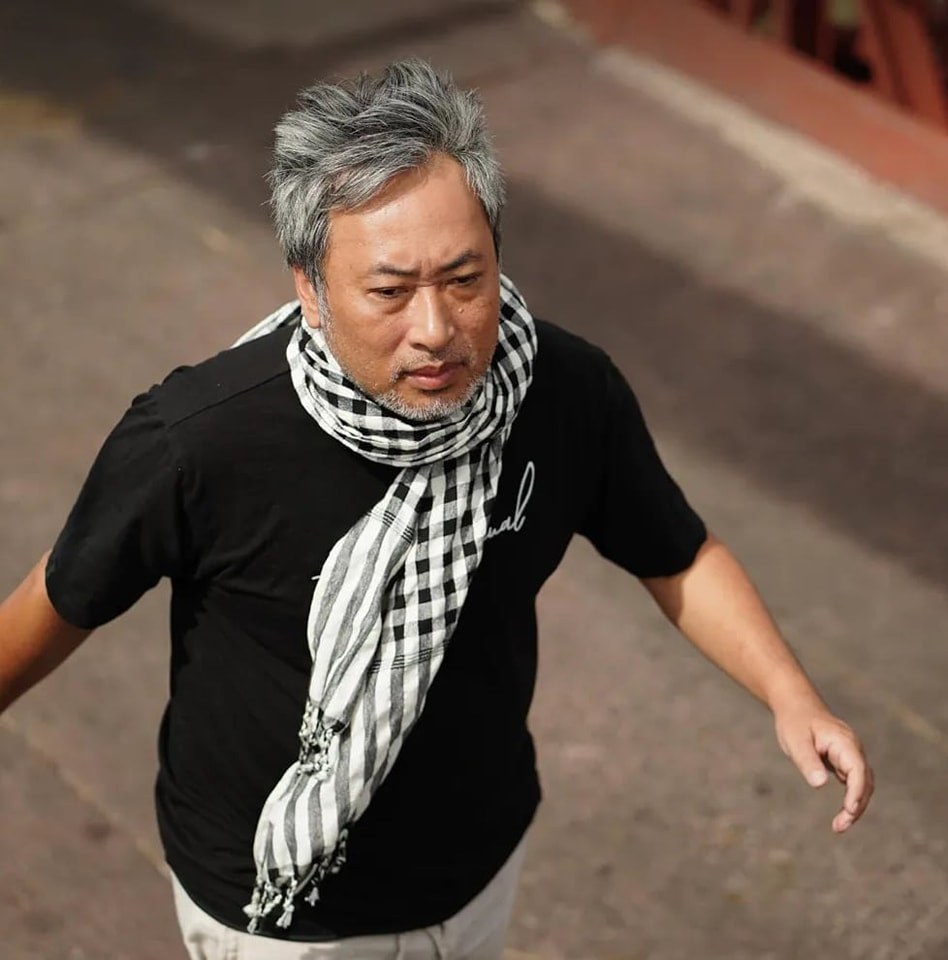 Đạo diễn Quang Dũng lên tiếng về việc tuyển trợ lý không lương: