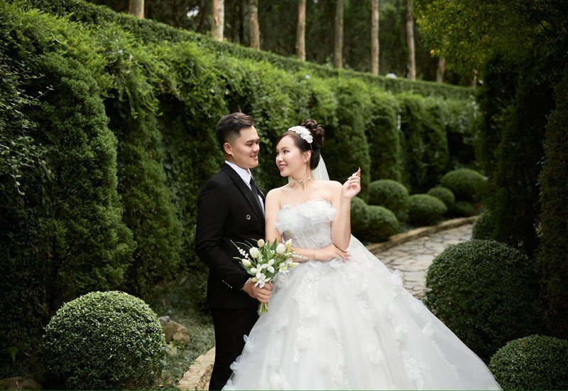 Cặp đôi có hơn 1 năm tìm hiểu trước khi về chung một nhà 