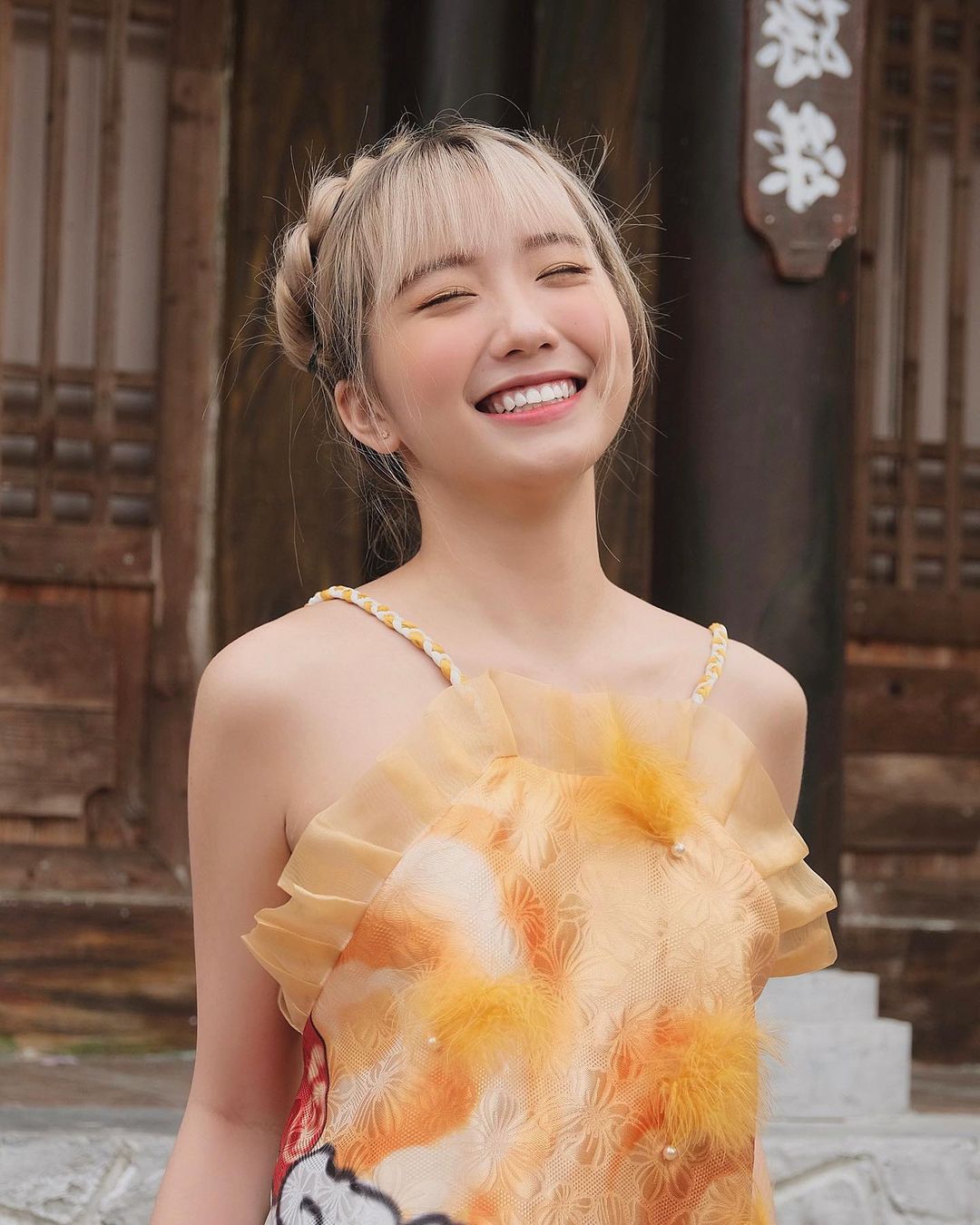 Huyền 204 và Xoài Non: 18 tuổi lấy chồng thiếu gia, 4 năm sau