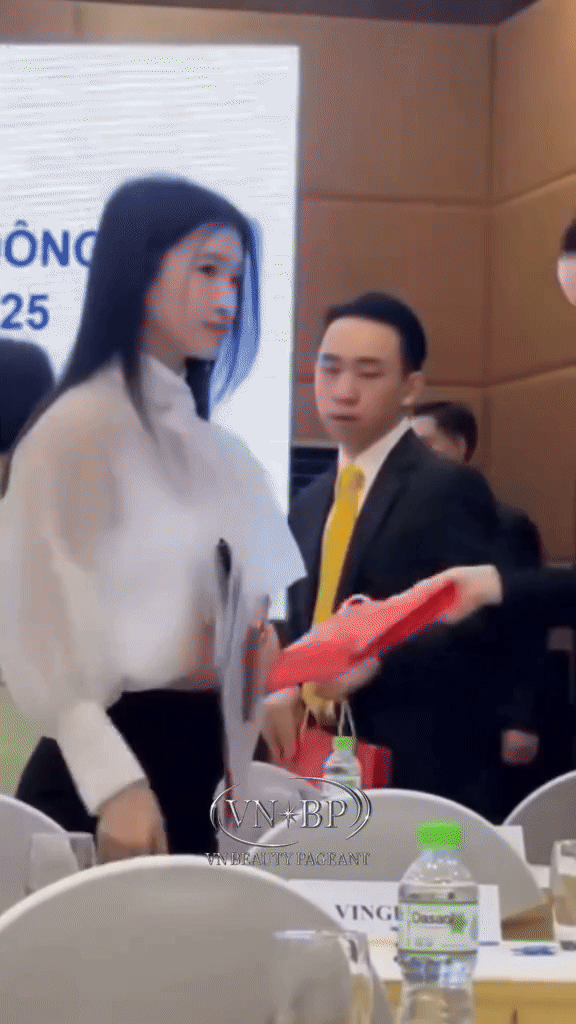 Sự thật khó bàn cãi về Phương Nhi- Ảnh 4.