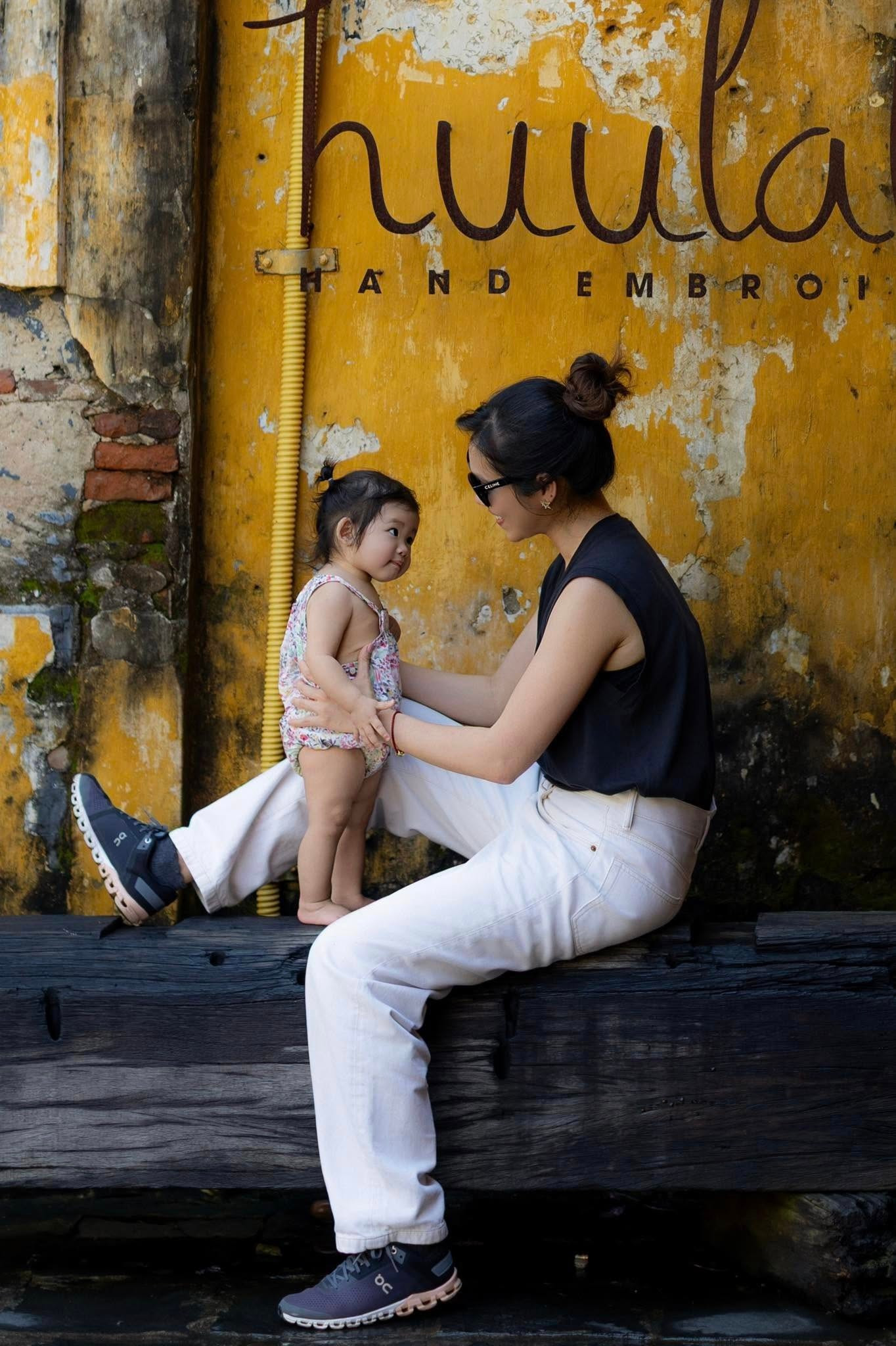 Hoàng My một mình nuôi con- Ảnh 10.