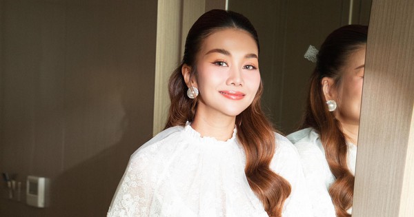 Đại mỹ nhân quyền lực nhất Vbiz tái xuất sau 7 năm mất tích, visual trăm người ngắm triệu người mê 486867691102318720577567008204053854729835458n 121120 1767763055077 17677630556191331243642 0 0 858 1638 crop 17677631114481933787120jpg