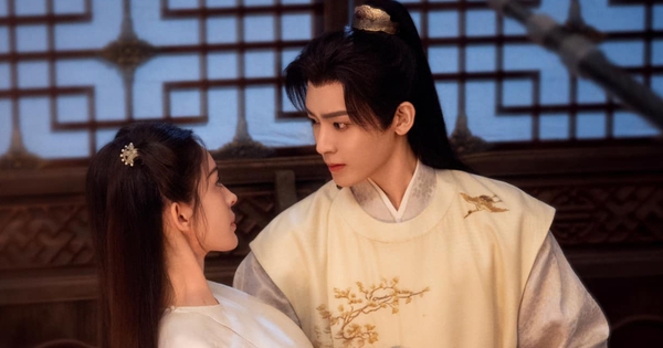 Chỉ cần cặp đôi này đứng cạnh nhau thì nơi đó chính là bồng lai tiên cảnh, đẹp đến nỗi không cho ai đẹp cùng 49469254012624923052353047669145342073363132n 020444 1767064453517 1767064453698996694112 117 670 720 1822 crop 1767064564913213598364jpg