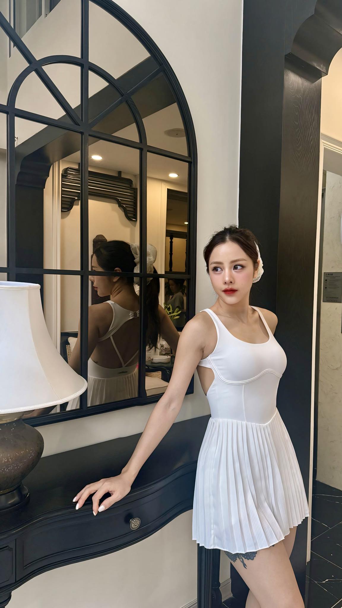 Nhan sắc mẹ đơn thân được nam diễn viên kém 6 tuổi yêu say đắm, sở hữu nhà 9 tầng ở trung tâm Hà Nội- Ảnh 8. Nhan sắc mẹ đơn thân được nam diễn viên kém 6 tuổi yêu say đắm, sở hữu nhà 9 tầng ở trung tâm Hà Nội- Ảnh 8.