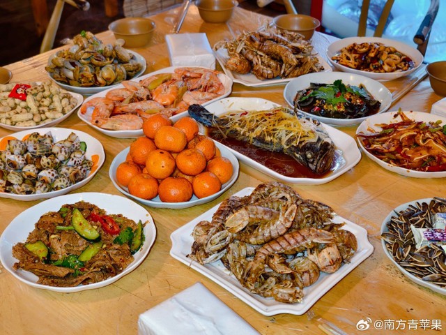 TRỰC TIẾP: Cả châu Á rộn ràng đón Tết Bính Ngọ 2026: Pháo hoa rợp trời tiễn biệt năm cũ, chào mừng một năm mới đầy hy vọng- Ảnh 3.