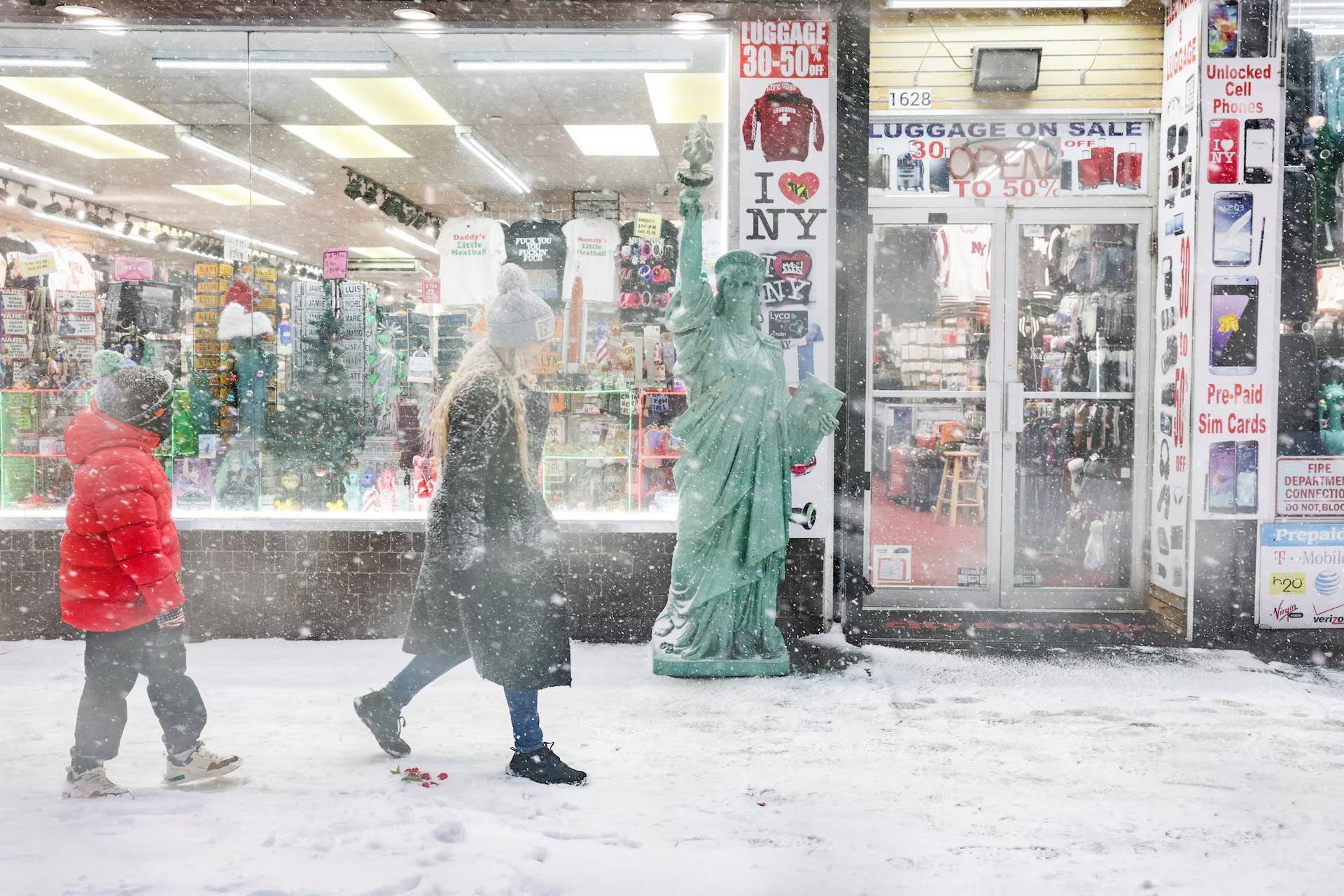 Phía sau khung cảnh New York trắng xóa như cổ tích những ngày này- Ảnh 8.