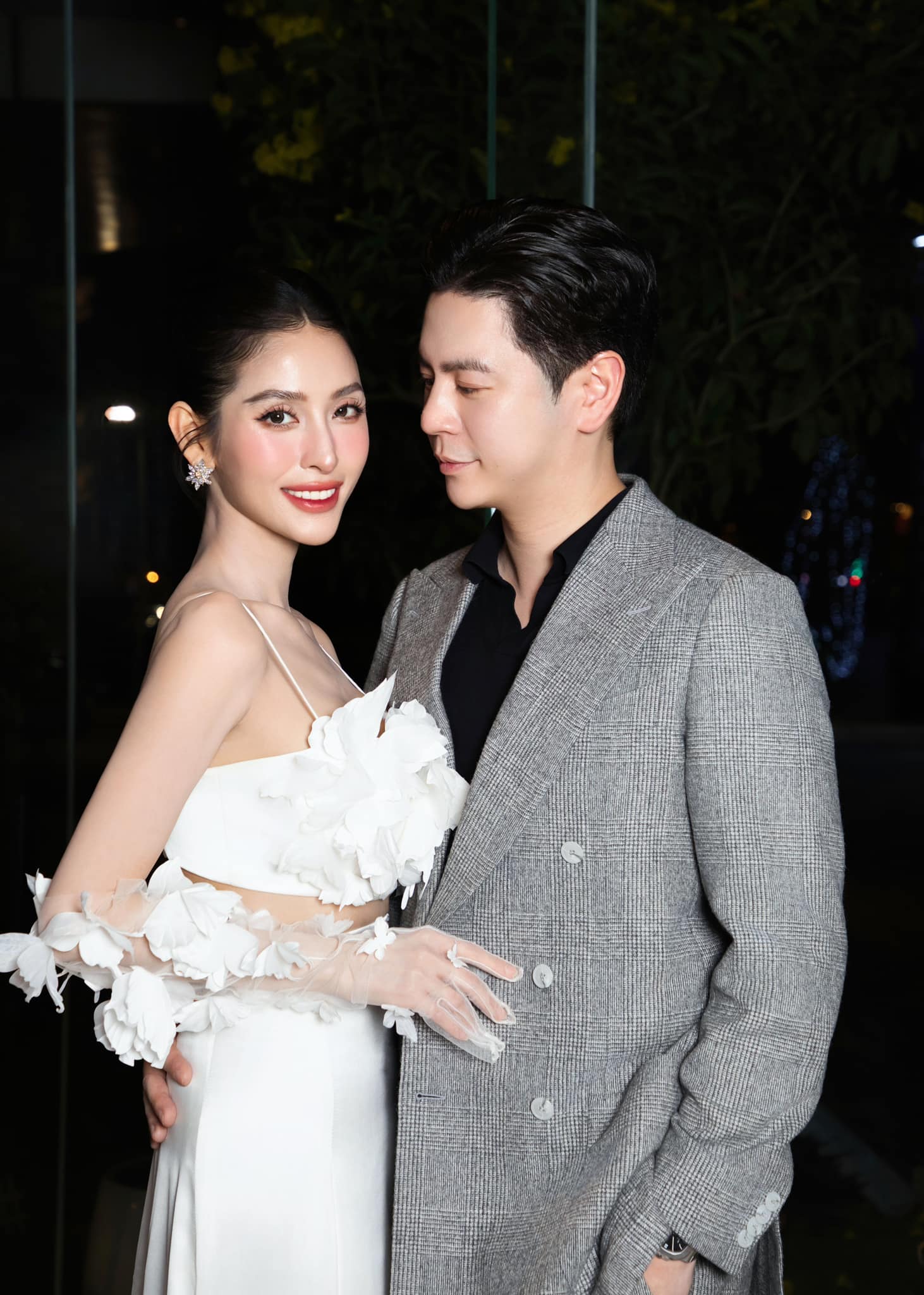 Tình cũ Trấn Thành U40 nhưng nhan sắc vẫn quá đỉnh, nhìn sang ông xã Việt kiều còn bất ngờ hơn- Ảnh 5.