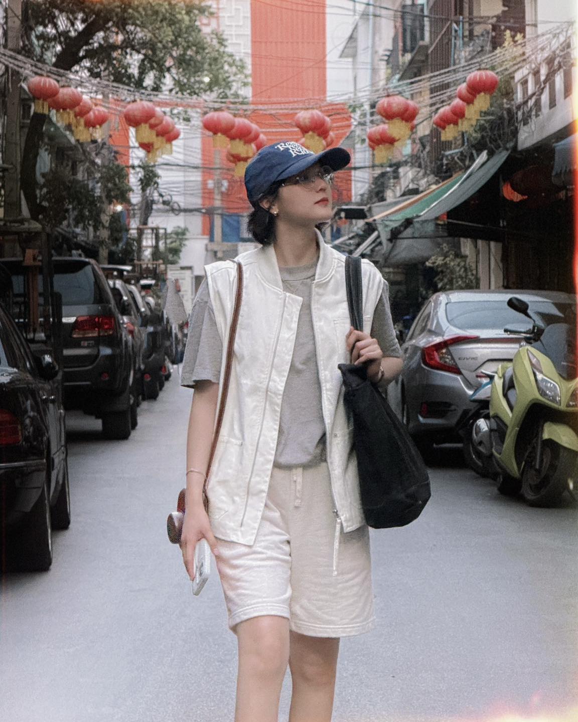 Sơn Tùng và Hải Tú lại bị bắt gặp đi sắm đồ Tết?- Ảnh 3.