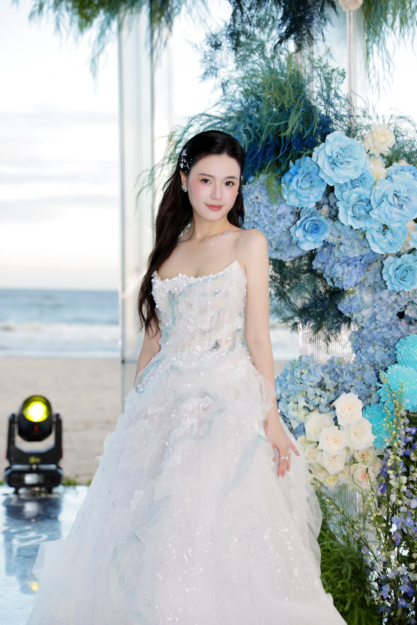 Midu biến thành “yêu quái” đấy à?- Ảnh 6.