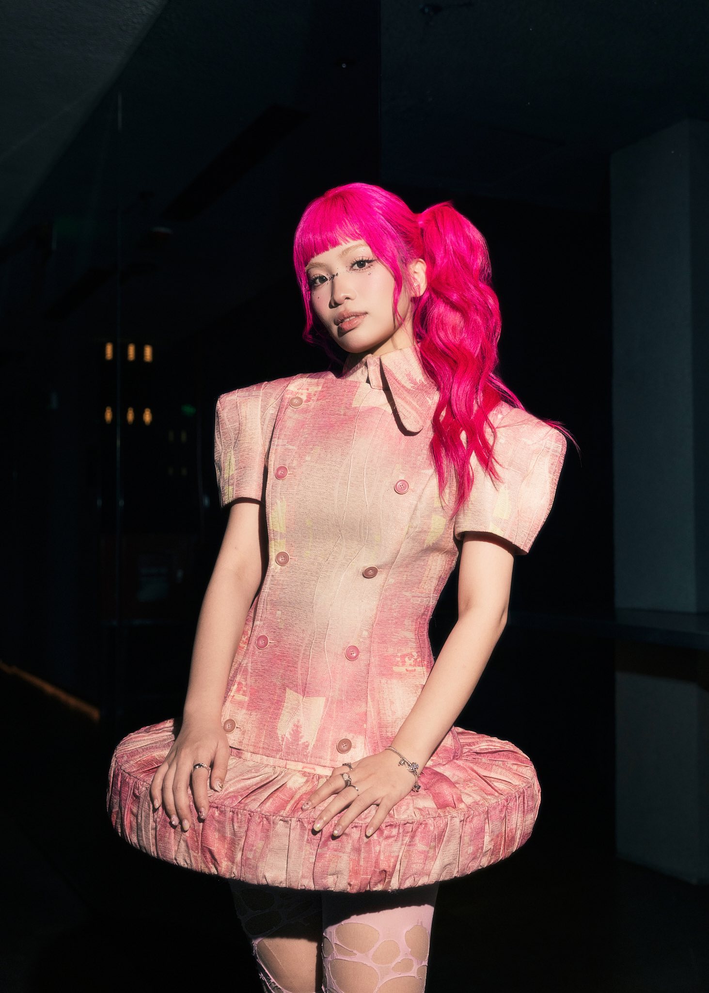 Thảm đỏ hot nhất cuối tuần này: Chi Pu - Bảo Anh mở đại hội nhan sắc, hàng chục nghệ sĩ đổ bộ- Ảnh 8.