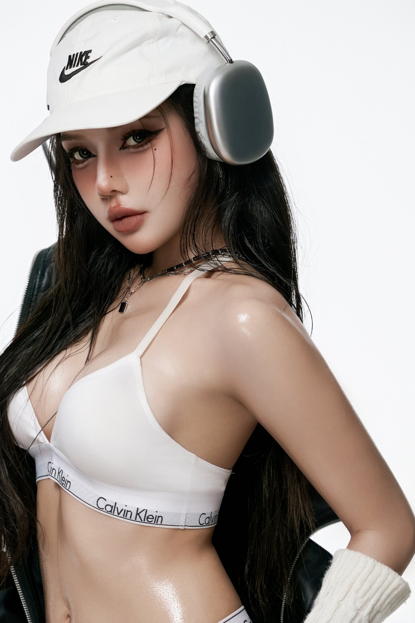 Gái xinh chia sẻ bài đăng về Gái xinh chia sẻ bài đăng về