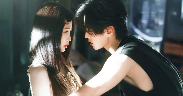 Nghe tên mỹ nhân này ai cũng né vội 1000km: Diễn thì dở phim thì flop, chỉ giỏi cầm tiền làm phiền thiên hạ 5182714341222428784340808434720893059004961058n 1765617199938 17656172028091691383547 0 0 503 960 crop 1765617275126750005681jpg