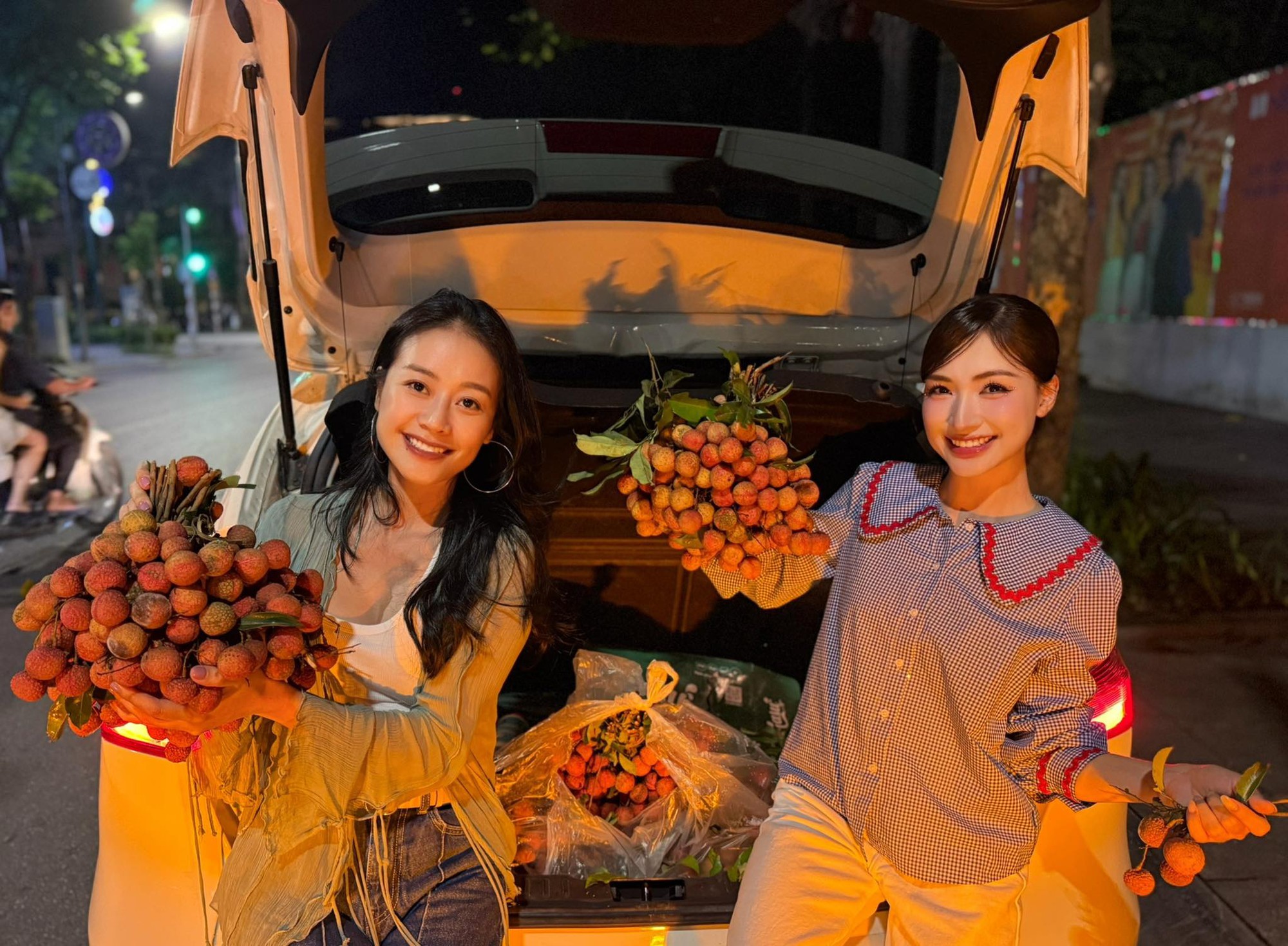 Lộ tin nhắn Hòa Minzy muốn ngủ cùng 2 đêm với một người, danh tính gây tò mò- Ảnh 3.