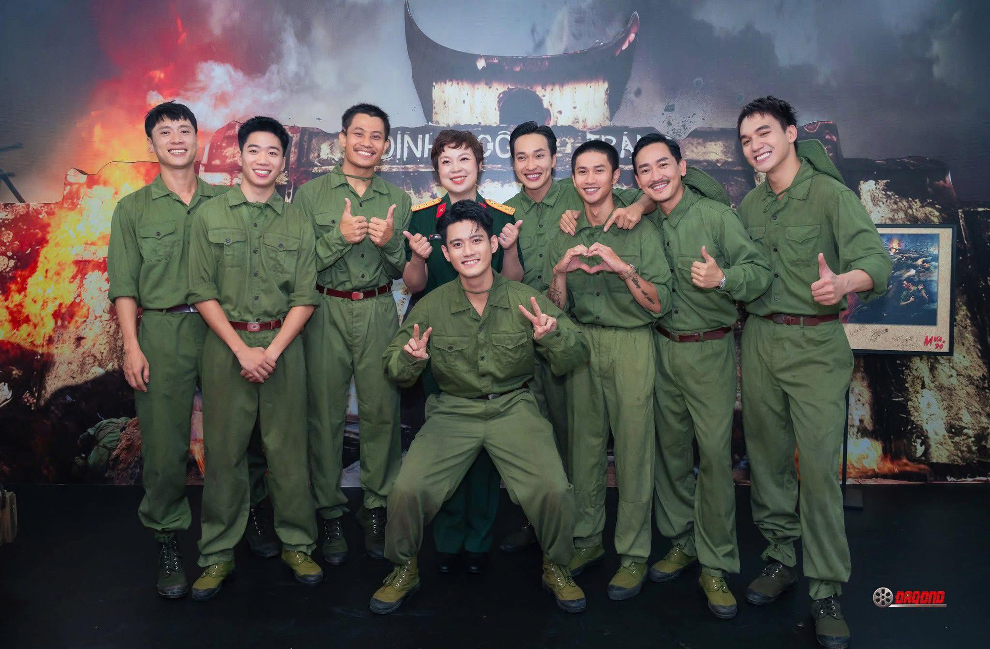 Dàn sao Việt đồng loạt