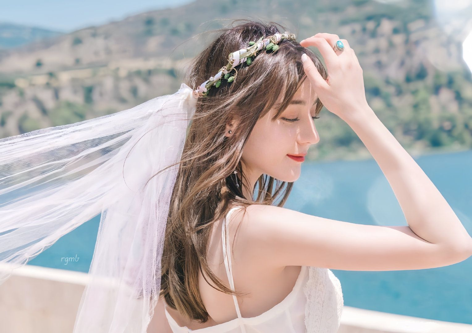 Không cô dâu nào đẹp bằng Địch Lệ Nhiệt Ba!- Ảnh 7.