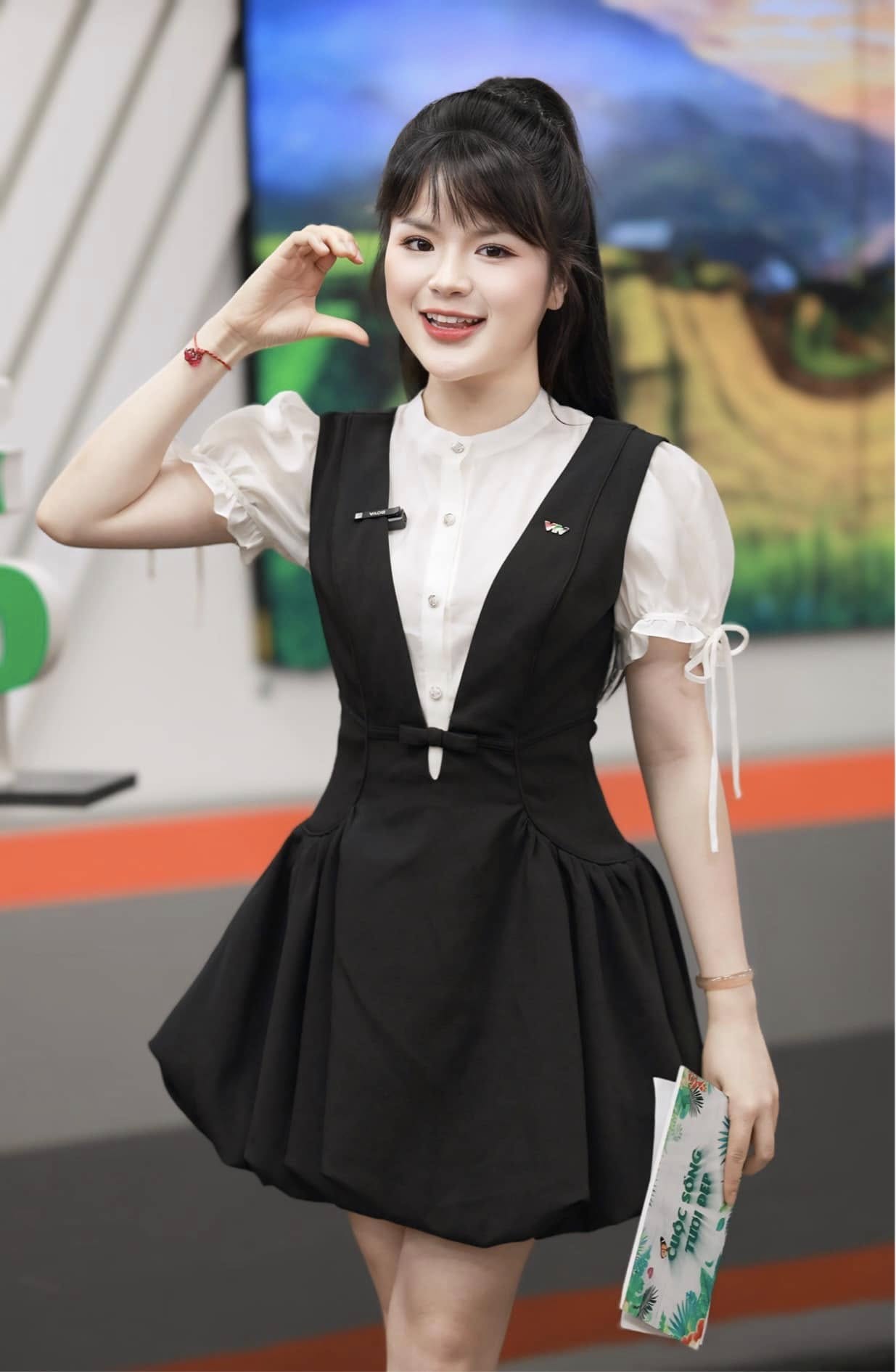 MC tường thuật Audition Việt Nam lần đầu tiên xuất hiện trong lịch sử giải là ai?- Ảnh 8.