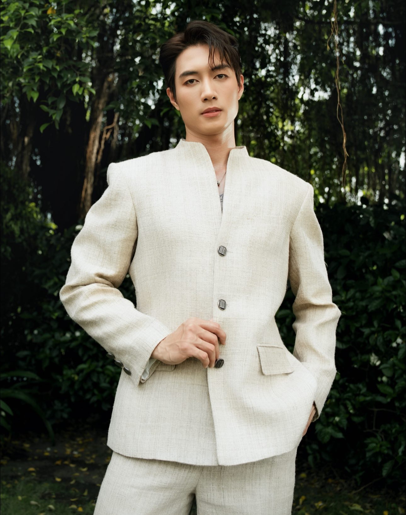 Vbiz có cặp sao nghi