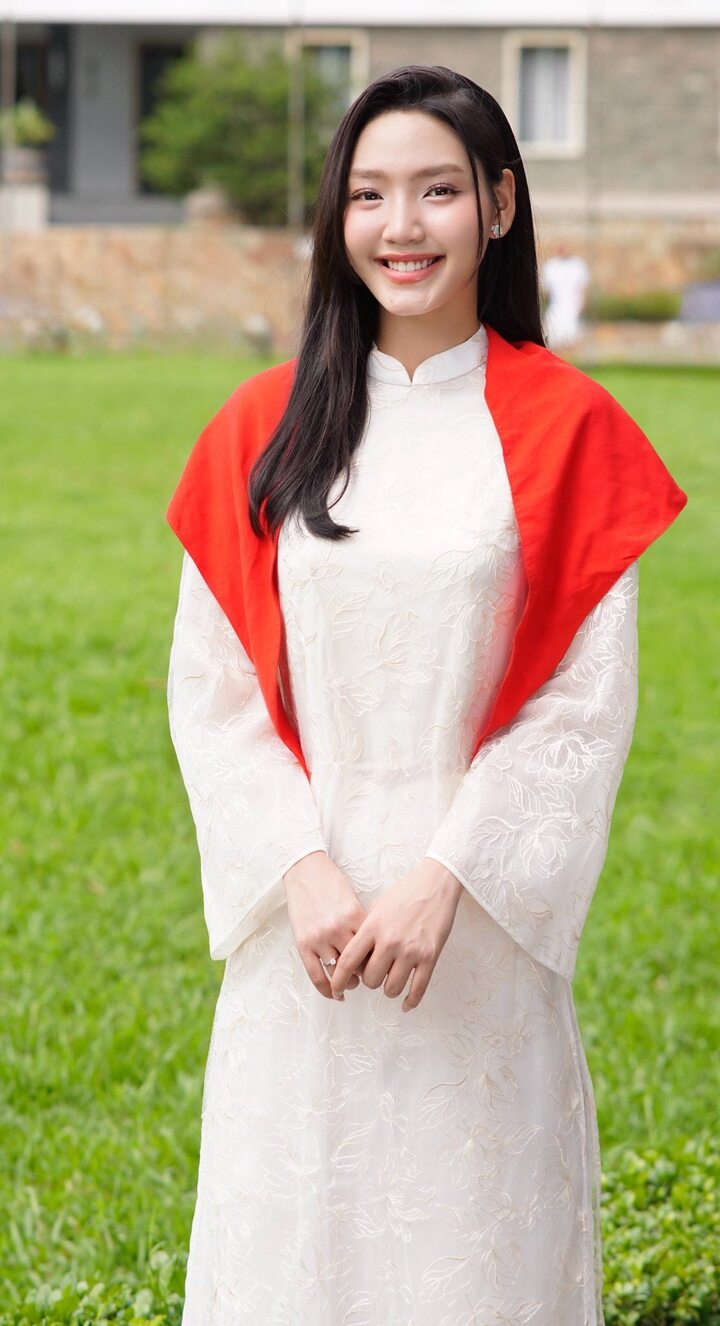 Sắc vóc 3 mỹ nhân đảm nhận vai nữ chính trong cuộc đua phim Tết 2026- Ảnh 7.