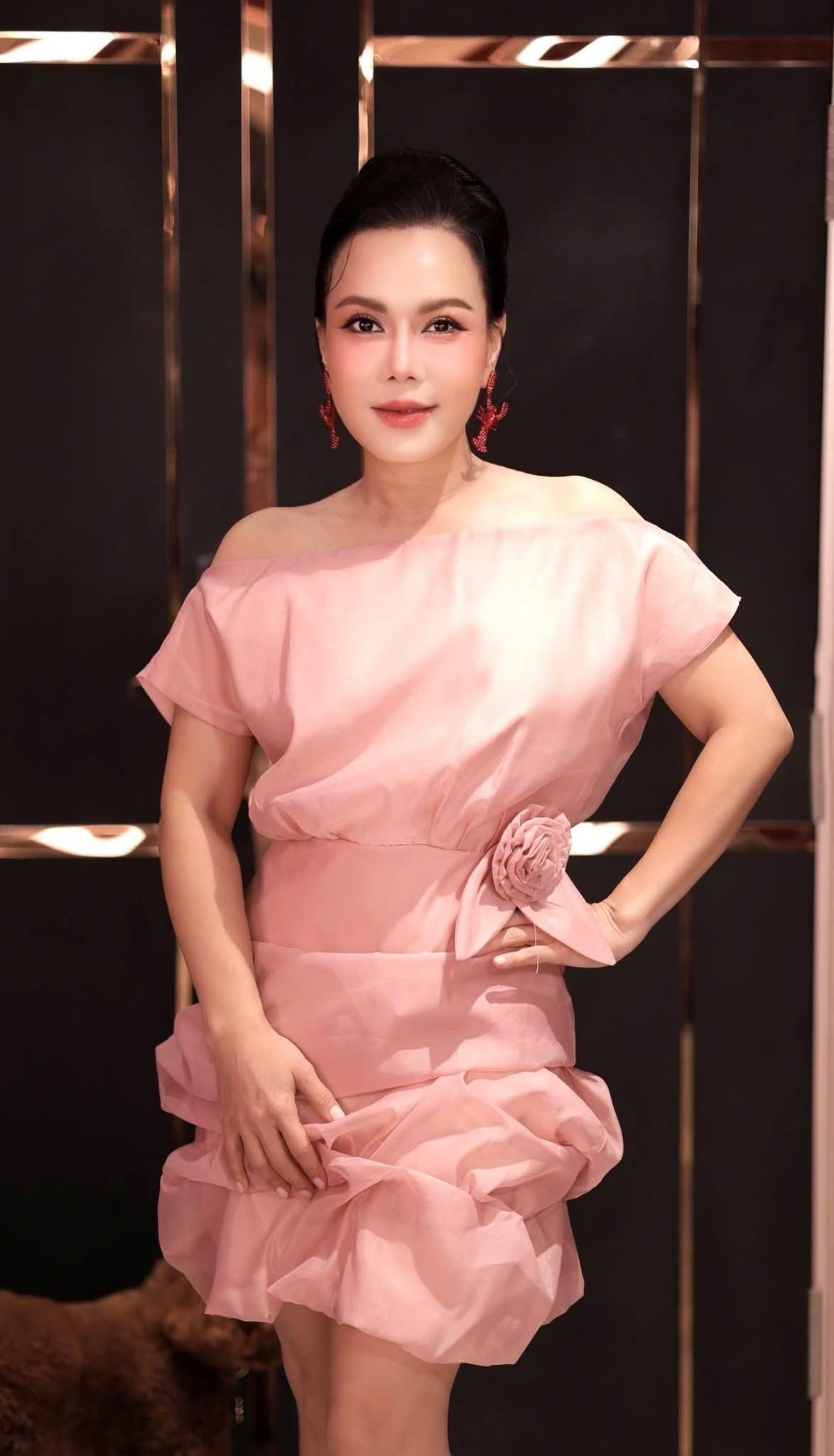 Việt Hương nộp đơn tố cáo- Ảnh 2.