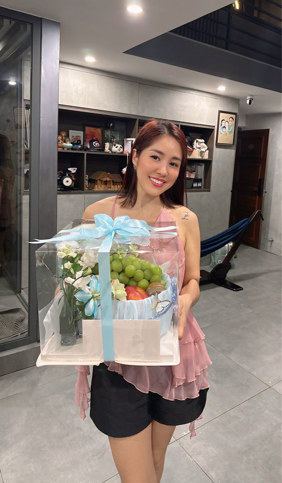 Nữ nghệ sĩ có 1 con riêng cưới ca sĩ kém 7 tuổi, tích cực nịnh chồng, được chăm từ việc nhỏ nhất- Ảnh 6.