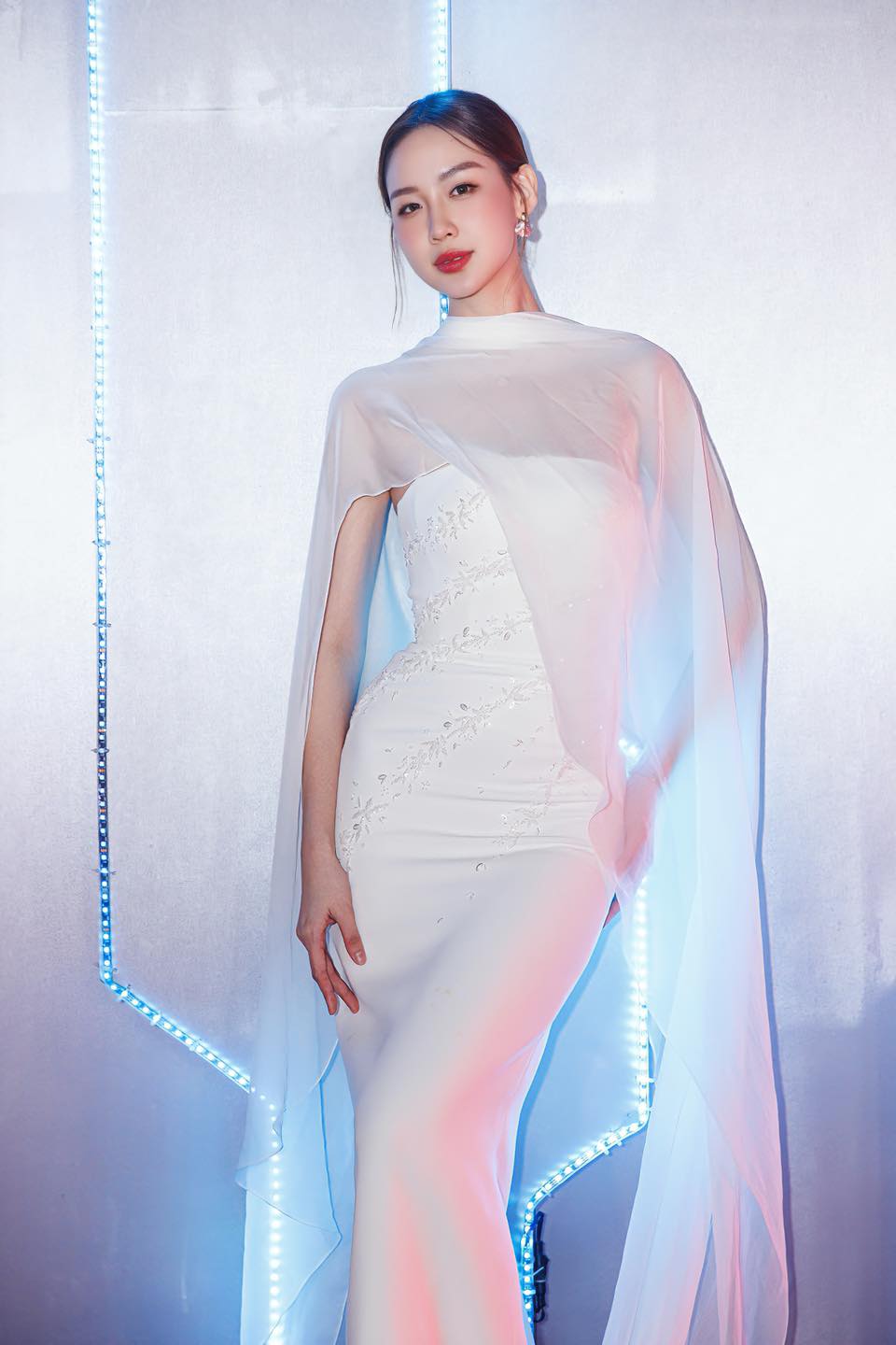 Mỹ nhân Việt cao gần 1m9 có ba là Đại tá quân đội, sở hữu 1 thứ mà chưa ai trong showbiz đọ lại- Ảnh 5.