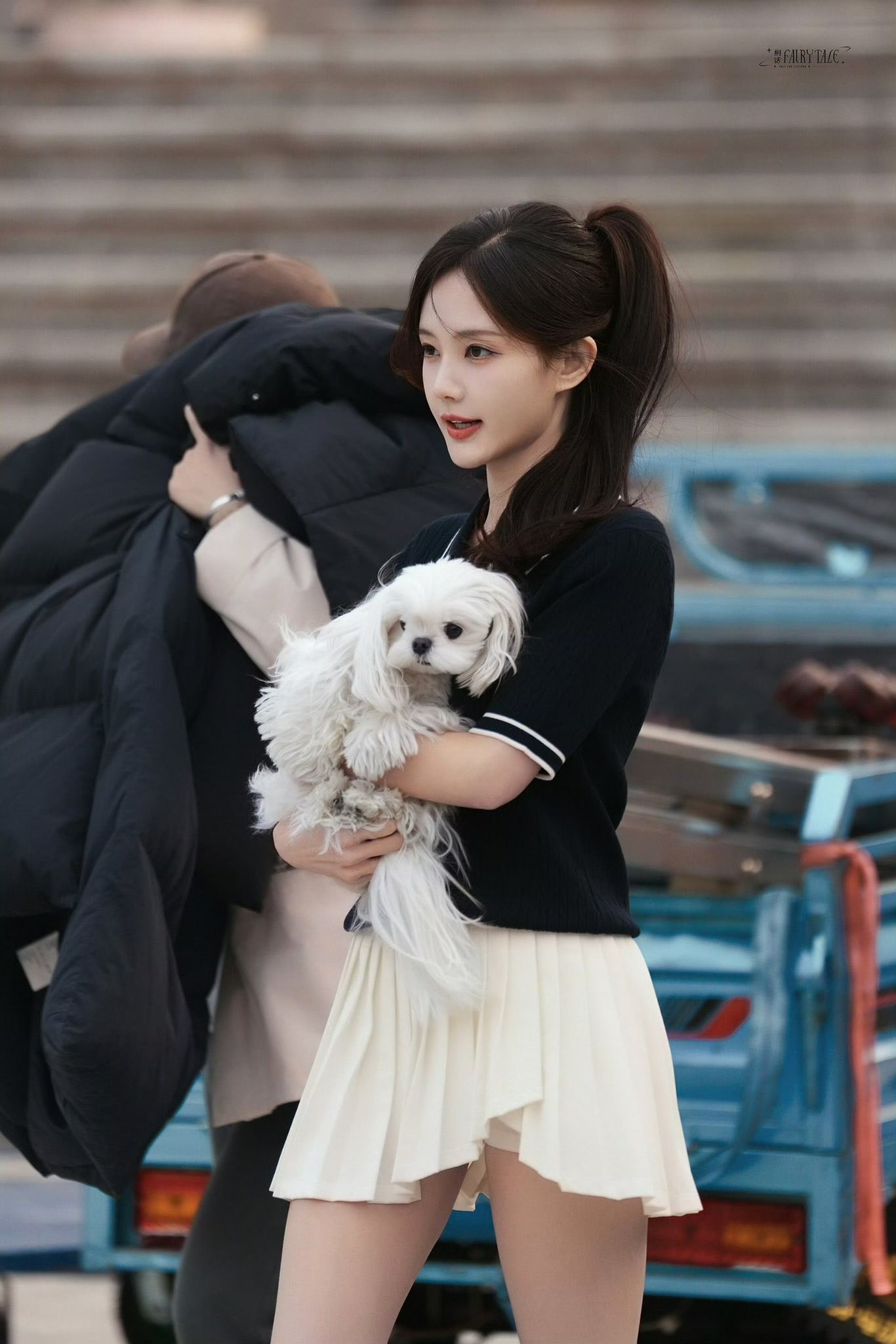 Trên đời không có mỹ nhân nào 35 tuổi vẫn trẻ khủng khiếp thế này đâu: Đẹp như thiên sứ, nói 15 tuổi cũng tin- Ảnh 3.