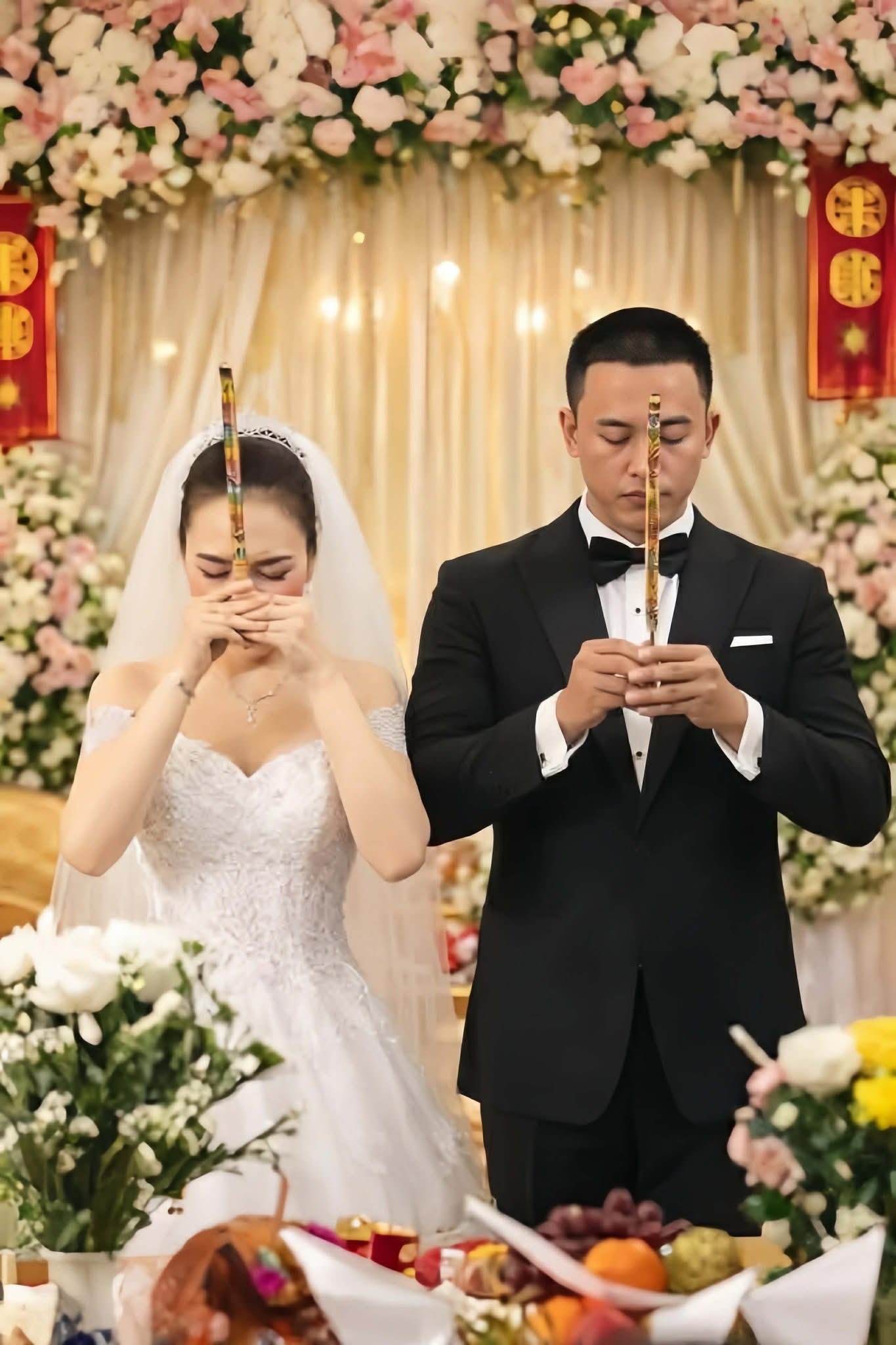 Rầm rộ ảnh thiệp cưới của Mỹ Tâm và Mai Tài Phến- Ảnh 4. Rầm rộ ảnh thiệp cưới của Mỹ Tâm và Mai Tài Phến- Ảnh 4.