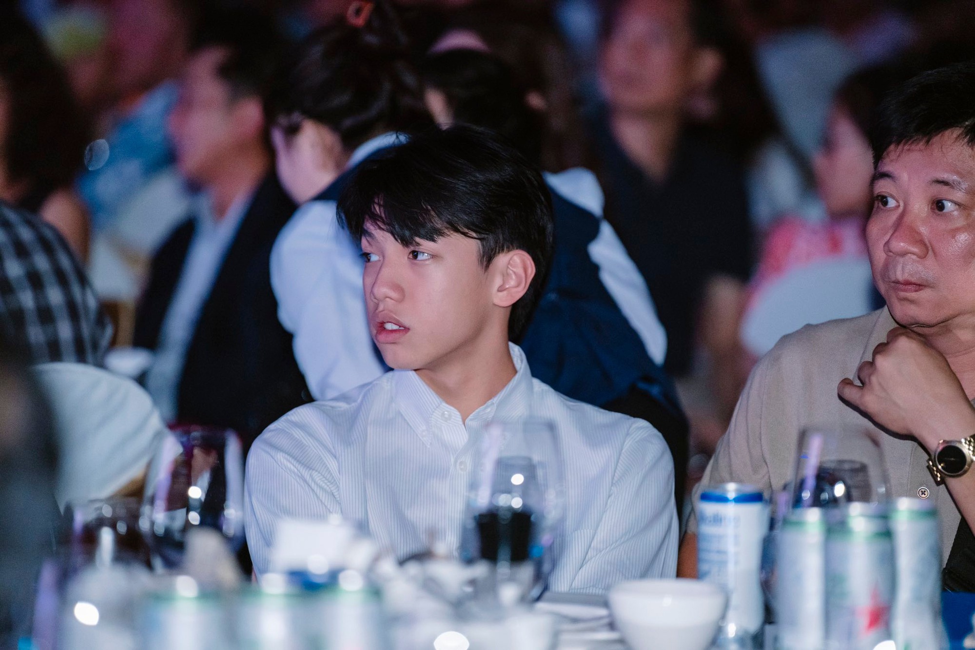 Lộ diện trong biệt thự nhà Cường Đô La ngày đặc biệt, Subeo gây chú ý vì điều thay đổi này- Ảnh 4.