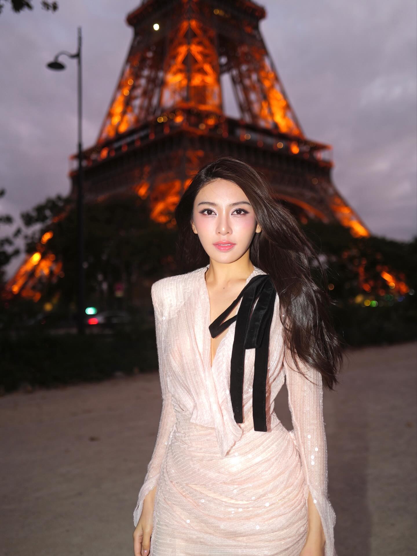 Linh Trương nói về clip nhạy cảm và mục đích đăng ảnh sang chảnh lên MXH- Ảnh 1.