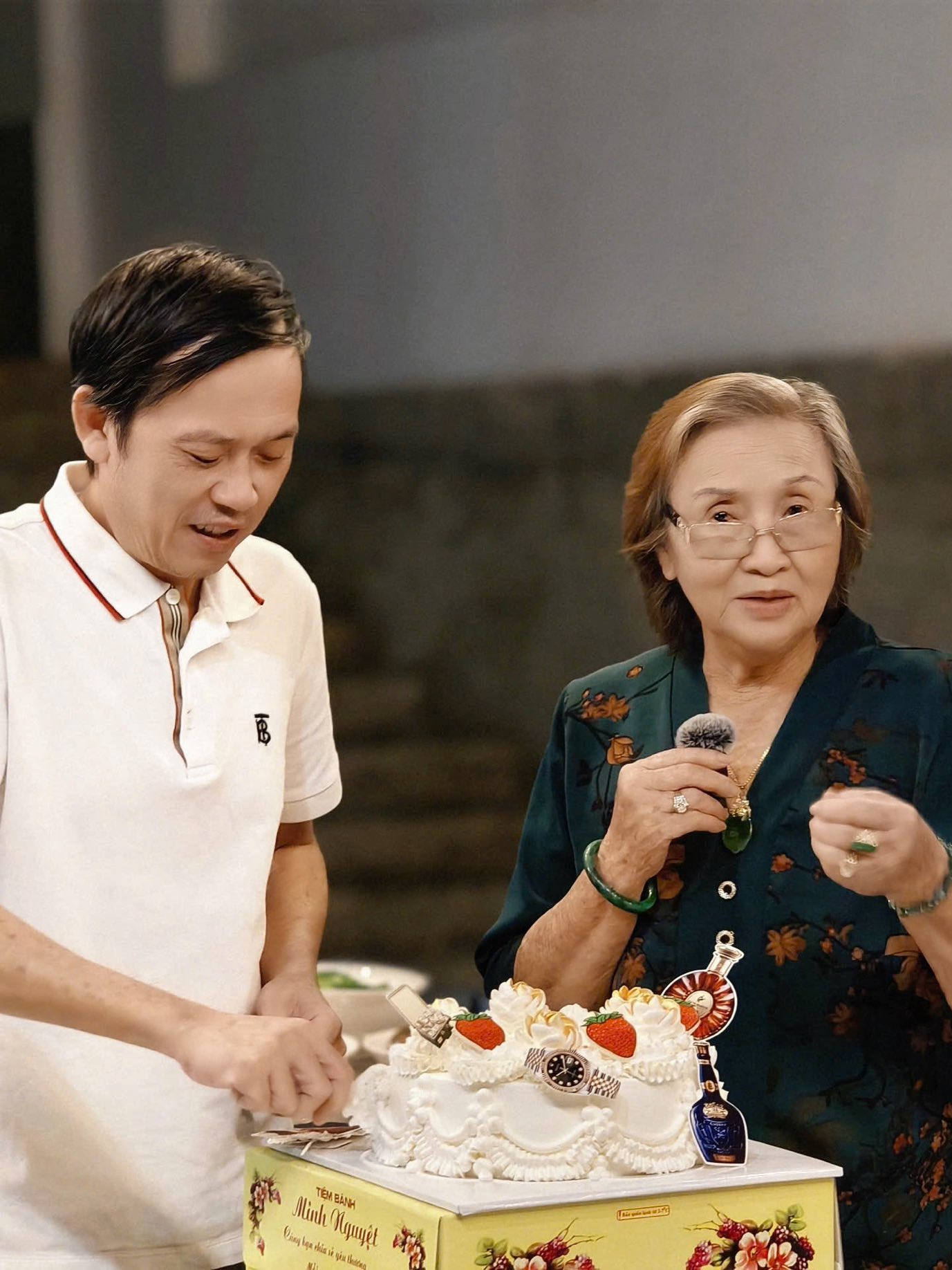 Tình hình của Hoài Linh- Ảnh 4.