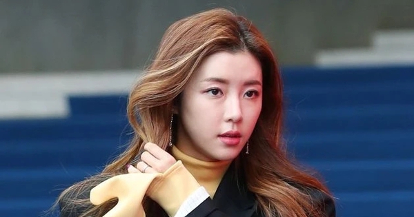 Nữ diễn viên phim giờ vàng tái xuất sau khi chồng đại gia bị bắt, netizen phẫn nộ “đã ly hôn chưa mà đòi trở lại” 5c8b44d52400004205a47194 135828 1768547555933 176854755625811660898 8 0 338 630 crop 17685476134791966779022jpg