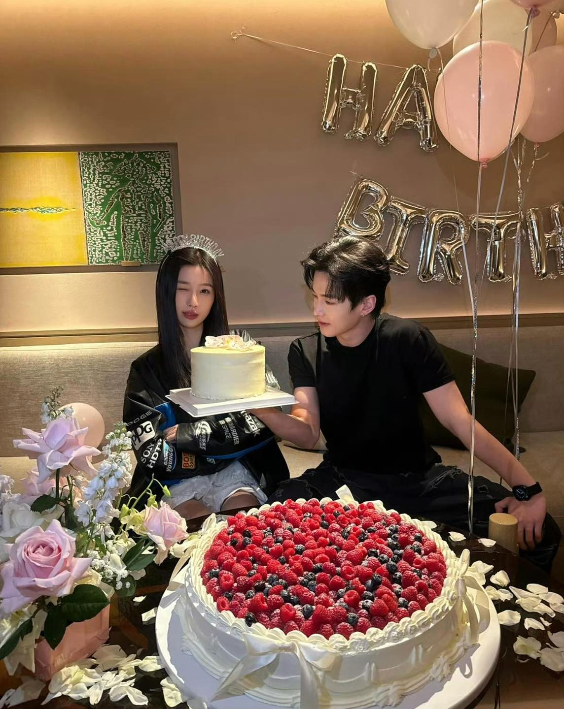 Cảnh 18+ thô thiển nhất phim Trung Quốc: Nữ chính làm 1 hành động khiến ai nấy rùng mình- Ảnh 1.