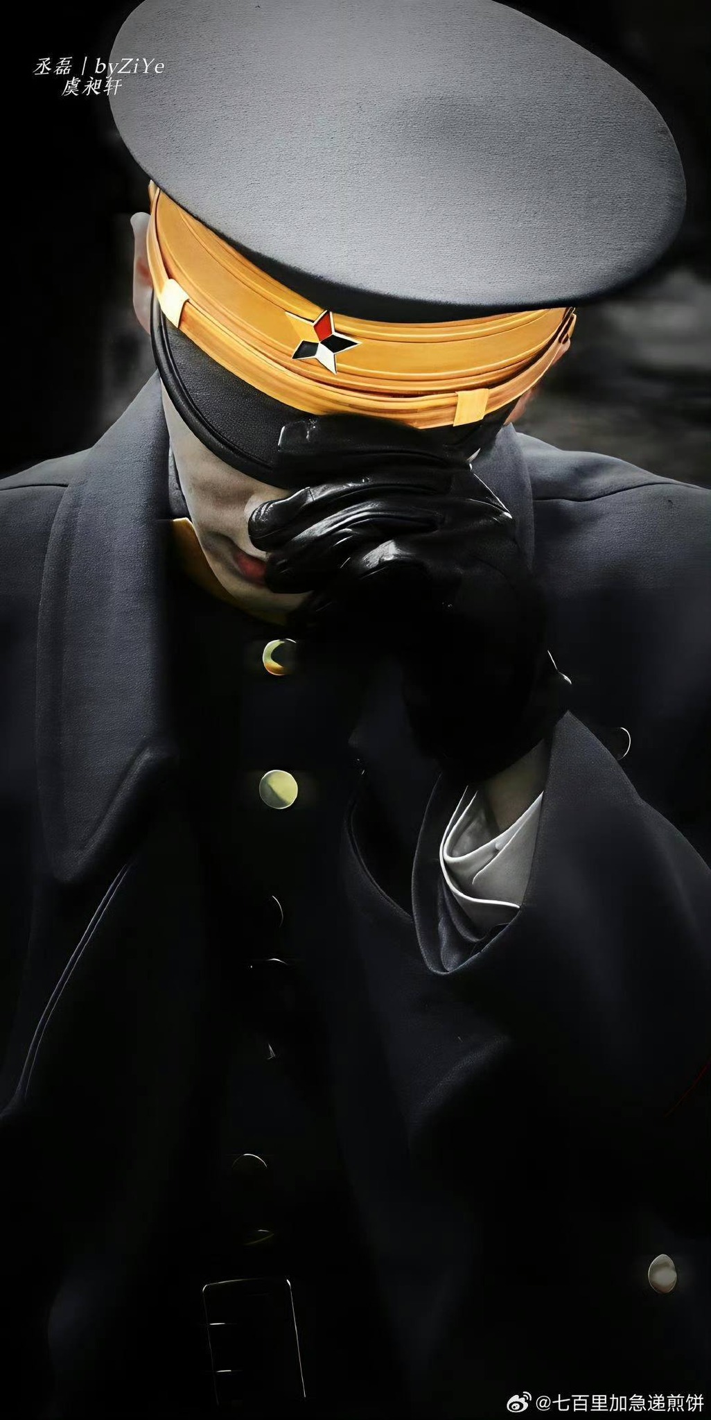 Nhìn mỹ nam này phải thốt lên “Hoàng tử thời dân quốc”: Khí chất vương giả ăn vào máu, đẹp không chừa phần ai- Ảnh 1.