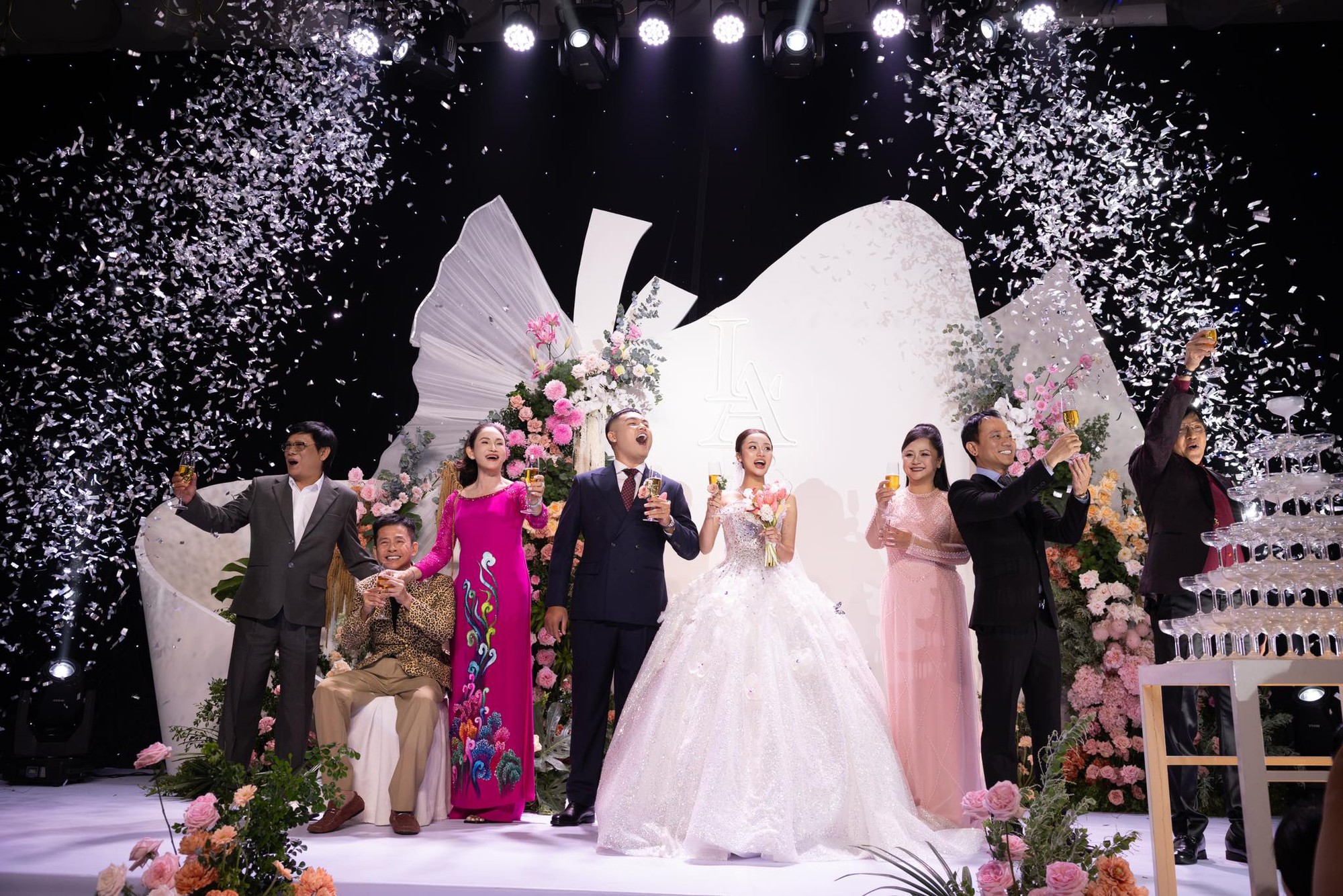 Con trai NS Tấn Beo có tin vui sau 1 tuần tổ chức đám cưới?- Ảnh 5.